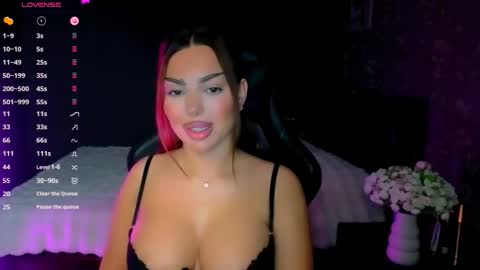  Ayla Demir  online show from 25, 2, 2026