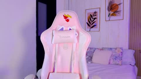 Ayleen online show from 5, 2, 2026