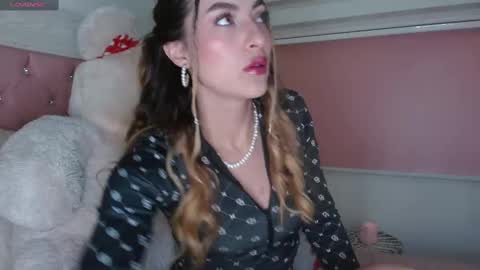 AYLEEN    online show from 12, 9, 2025