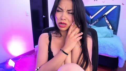 Aylin online show from 9, 1, 2025