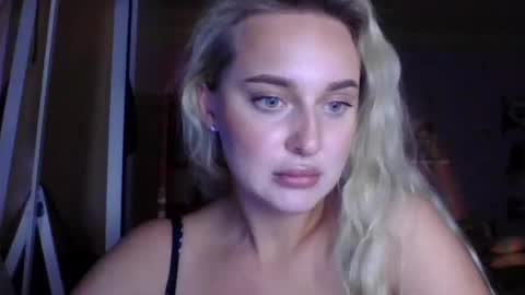 Snapshot of aylinn9999 chatting on 17, 7, 2026 aylinn9999 online show from 17, 7, 2026