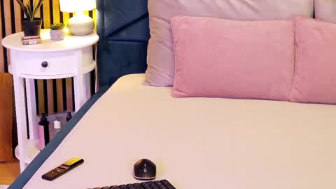Snapshot of aylinrosee chatting on 23, 4, 2026 AylinRosee online show from 23, 4, 2026