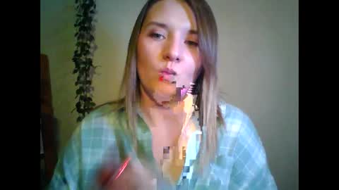 Snapshot of ayrix chatting on 13, 10, 2025 ayrix online show from 13, 10, 2025