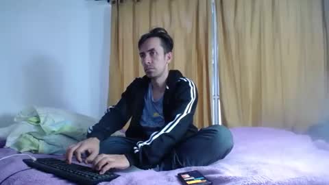 Snapshot of aziel_xxx chatting on 25, 2, 2025 AZIEL online show from 25, 2, 2025