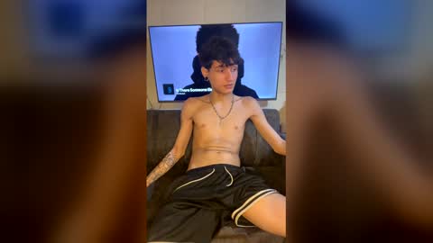 Snapshot of aztecroz chatting on 11, 6, 2026 aztecroz online show from 11, 6, 2026