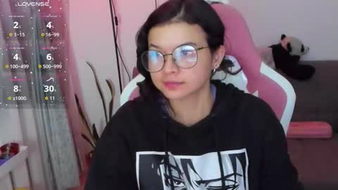 Azu  online show from 24, 3, 2026