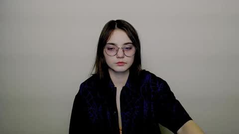 azumi_chan_ online show from 7, 1, 2026