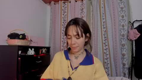 Snapshot of azumi_saan chatting on 24, 6, 2026 azumi saan online show from 24, 6, 2026