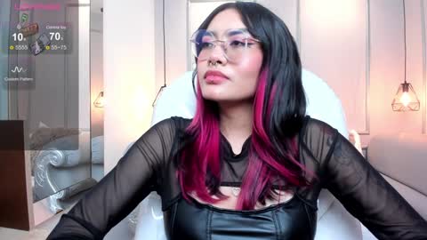 Azura online show from 9, 1, 2025