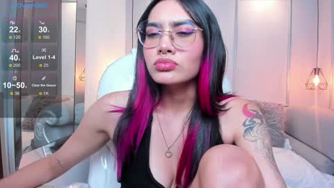 Azura online show from 15, 1, 2025