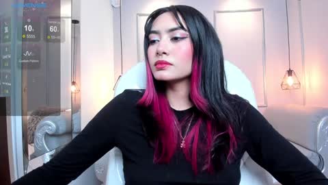 Azura online show from 5, 2, 2025