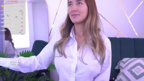 Isabella online show from 25, 9, 2025