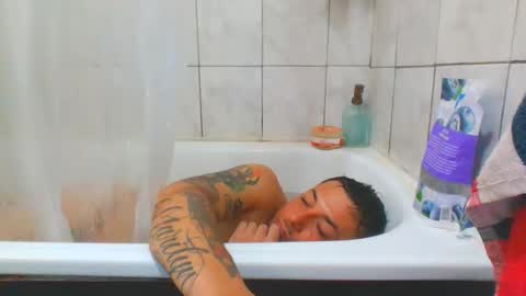 baadddboooy69 online show from 15, 11, 2025