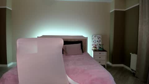 Snapshot of bab_boom chatting on 8, 10, 2025 Monica online show from 8, 10, 2025