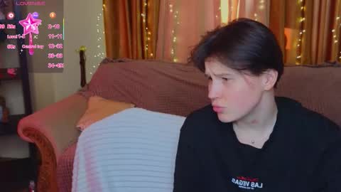 Snapshot of babees_eva chatting on 9, 1, 2026 Sweety Eva online show from 9, 1, 2026