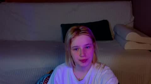 Sweety Eva online show from 19, 7, 2026