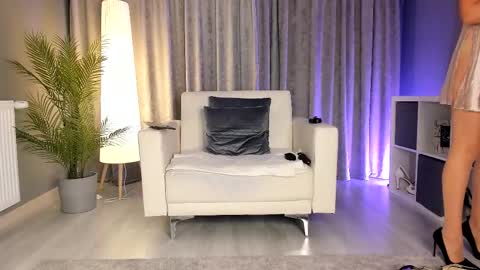 Lisa online show from 18, 9, 2025