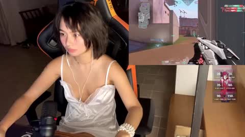 Snapshot of babiej_ chatting on 3, 2, 2025 Jialyn online show from 3, 2, 2025