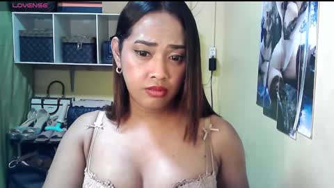 cassandra online show from 17, 1, 2025