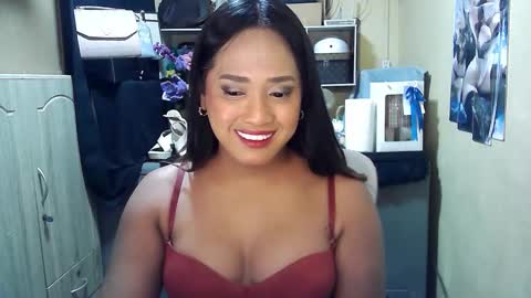 cassandra online show from 7, 10, 2025