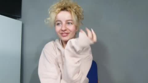 Babby Doll online show from 23, 1, 2025