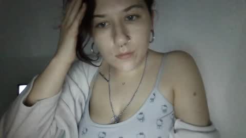 baby_girls2224 online show from 25, 2, 2026