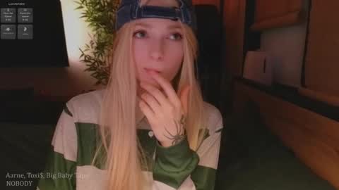 Snapshot of baby_gopn1k chatting on 3, 2, 2026 baby gopn1k online show from 3, 2, 2026