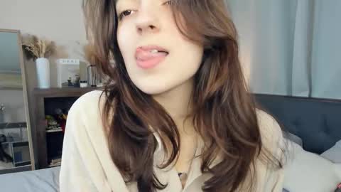 Emily online show from 8, 10, 2025