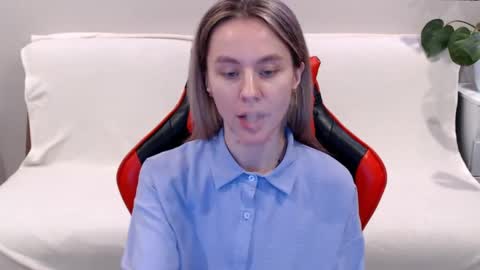 baby_kitte online show from 14, 2, 2025