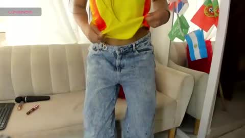 Snapshot of baby_miel chatting on 27, 6, 2026 Miel online show from 27, 6, 2026