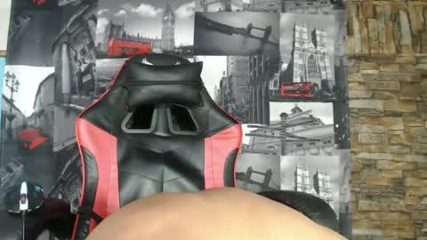 Snapshot of baby_razell chatting on 11, 3, 2025 baby_razell online show from 11, 3, 2025
