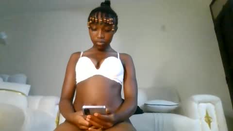 baby_smiler online show from 26, 5, 2026