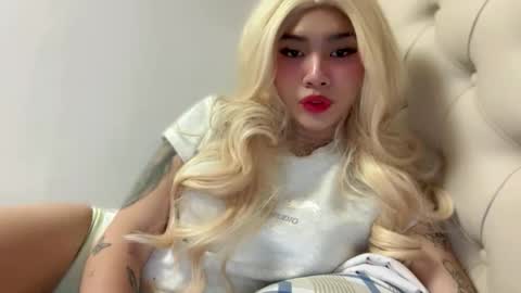 Clara online show from 4, 3, 2026