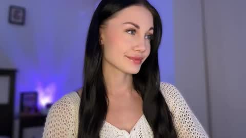Snapshot of babycoffee chatting on 1, 10, 2025 Baby Coffee online show from 1, 10, 2025