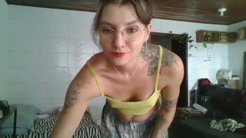Snapshot of babydemon6 chatting on 4, 5, 2026 babydemon6 online show from 4, 5, 2026