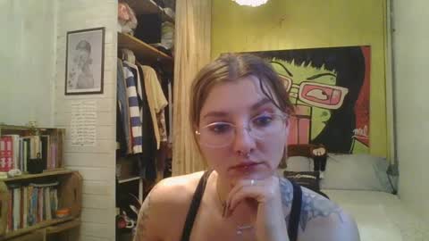 Snapshot of babydemon6 chatting on 11, 6, 2026 babydemon6 online show from 11, 6, 2026
