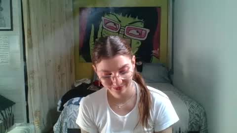 Snapshot of babydemon6 chatting on 17, 7, 2026 babydemon6 online show from 17, 7, 2026