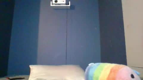 Snapshot of babyelle0 chatting on 8, 11, 2025 Your Highness Elle online show from 8, 11, 2025