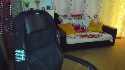 Snapshot of babyfoxyy chatting on 5, 1, 2025 maddy online show from 5, 1, 2025