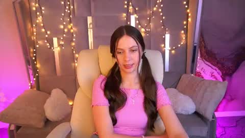 Lady Vi online show from 9, 6, 2026