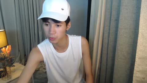 Snapshot of babymasterbater chatting on 5, 3, 2025 call me james online show from 5, 3, 2025