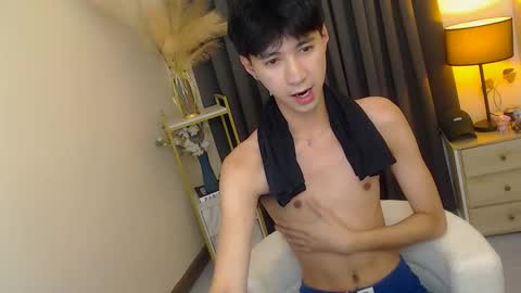 Snapshot of babymasterbater chatting on 15, 10, 2025 call me james online show from 15, 10, 2025