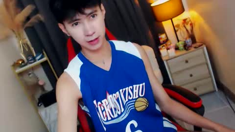 call me james online show from 18, 11, 2025