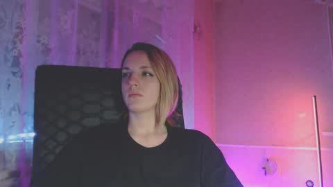 Sonya online show from 2, 2, 2025