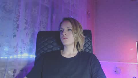 Sonya online show from 4, 2, 2025