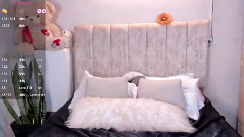 Snapshot of babysophiee chatting on 11, 11, 2025 sophie online show from 11, 11, 2025