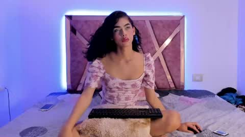 Snapshot of babyvale_ chatting on 11, 5, 2026 Valentina online show from 11, 5, 2026