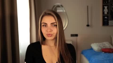 JOIN FAN CLUB TO GET MY CONTENT FOR FREE  online show from 26, 9, 2025