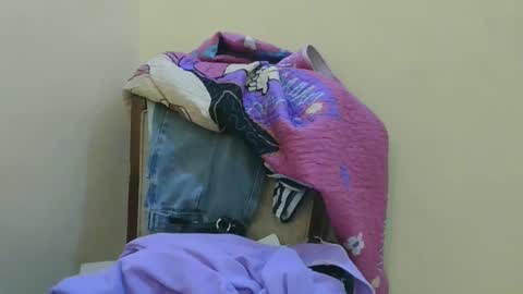 babyyolly online show from 16, 9, 2025