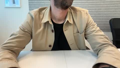 backtoureon online show from 24, 4, 2026